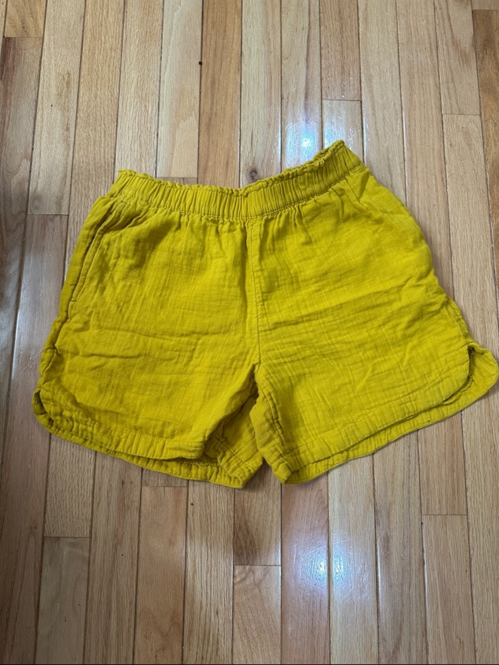 🌸3 for $10 Old Navy Bright Mustard Elastic-Waist Athletic Shorts